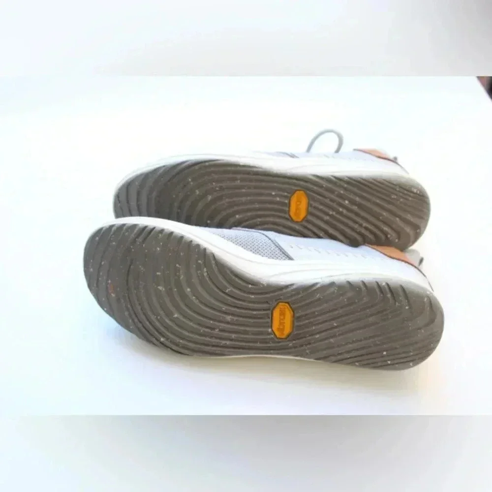 Merrell women’s mid boots